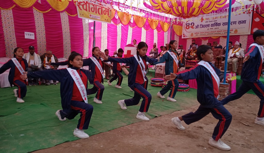 Red Cross Programme 41707498865.jpg